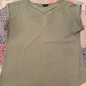 Women’s Fashion Top